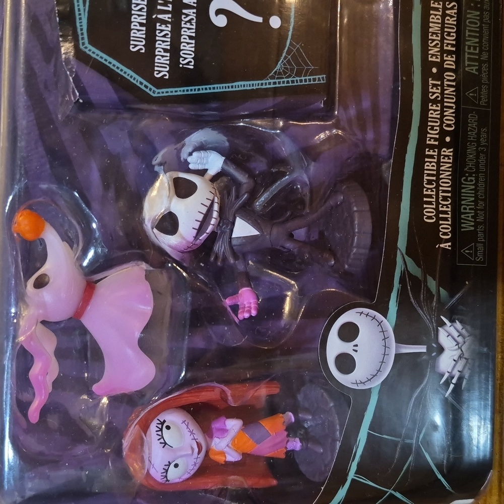 Disney The Nightmare Before Christmas Figure Collection - Black, Green, Purple - Picture 2 of 7
